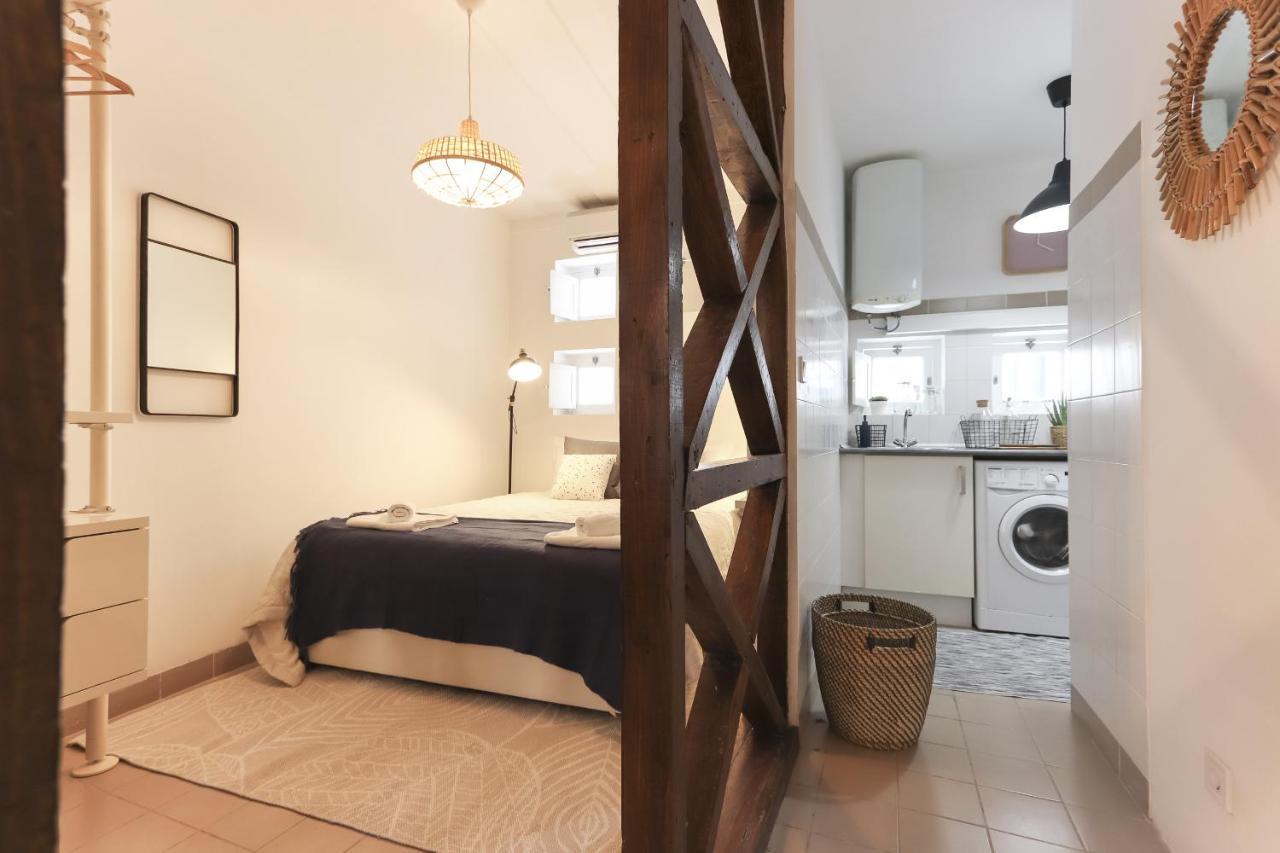 Golden Castle Studio By Homing Lisboa Extérieur photo